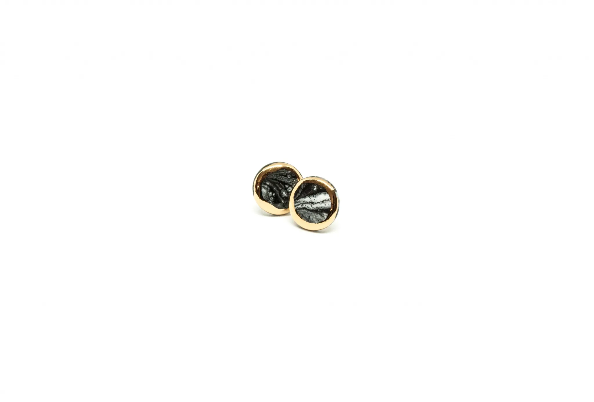 marble earrings with gold marble b&w clayometry