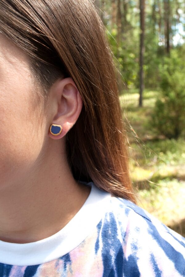 Earrings – Golden D Small Matte - Image 9