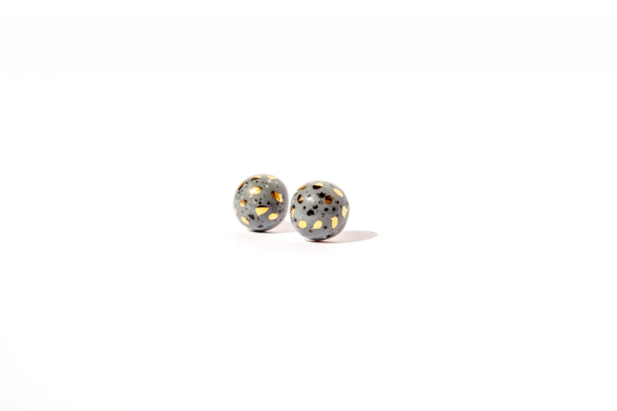 earrings with golden dots shiny terrazzo clayometry