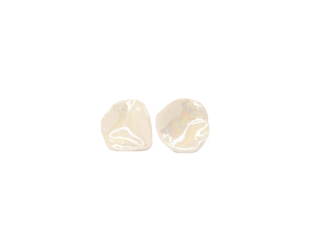 White Matter Small white porcelain earrings with mother of pearl luster, earrings front view, handmade iridescent ceramic jewelry